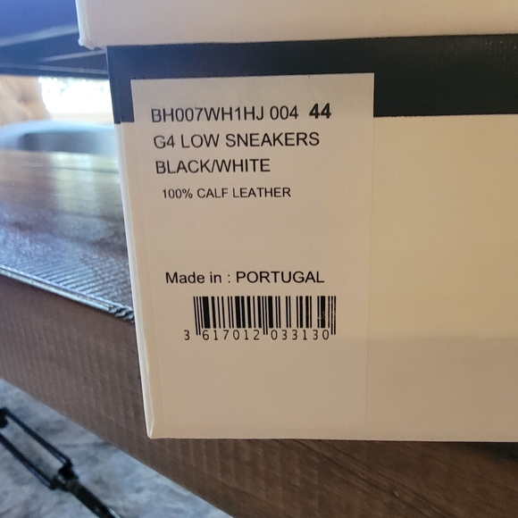 Givenchy EU43 black and white - Picture 2 of 6